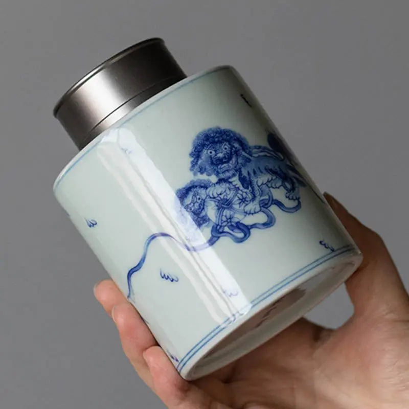 Boîte à thé Chinoise Premium en Céramique Blanche et Bleue – Édition Prestige