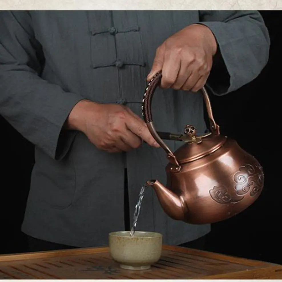 Théière Chinoise en Cuivre Nuages – Collection 1.6L
