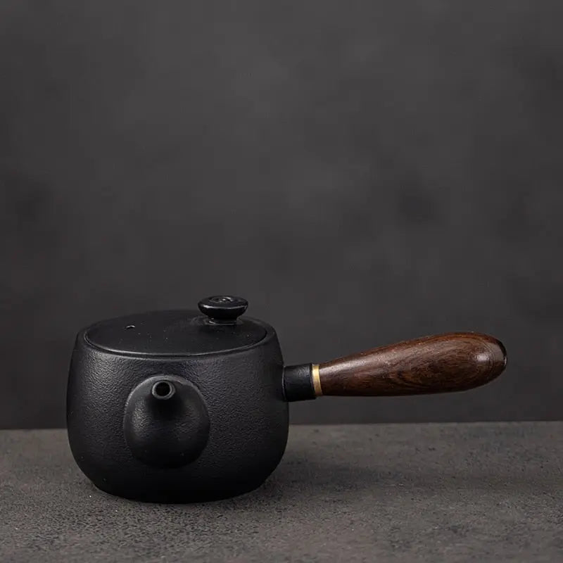 Kyusu Noir - Théière Japonaise en Céramique Noire, Design Épuré 320 ml