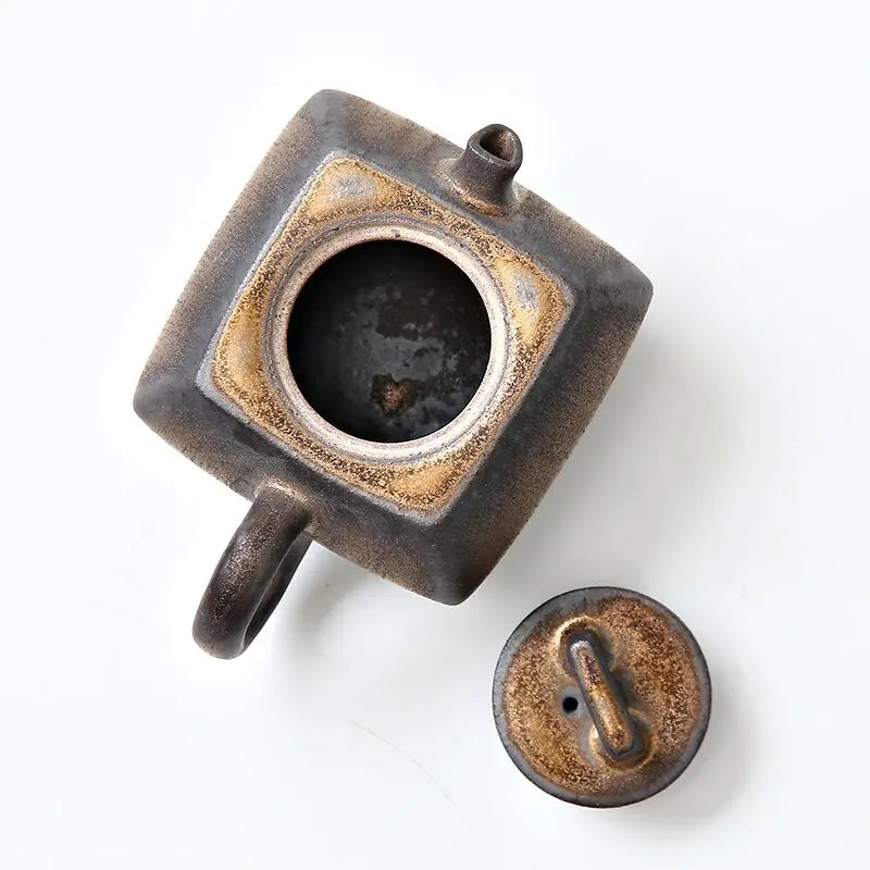 Théière Japonaise Authentique en Céramique – 220 ml