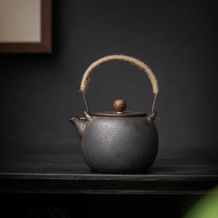 SakuraCraft Théière Japonaise en Céramique – Charme Vintage 475 ml