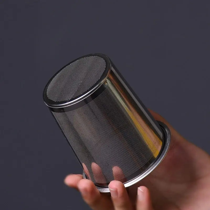 Théière Japonaise en Fonte Noire 1.1L — Édition Signature