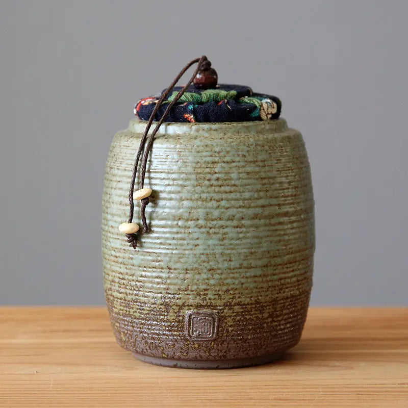 Boîte à thé Ancienne en Poterie – 410 ml