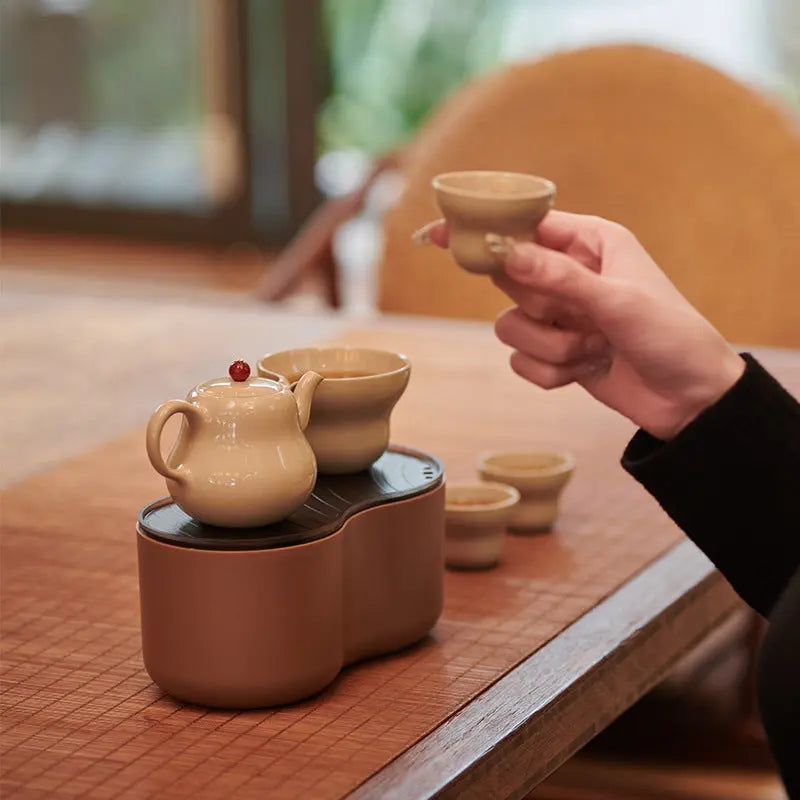 Petit Service à Thé Chinois en Céramique — Collection Signature