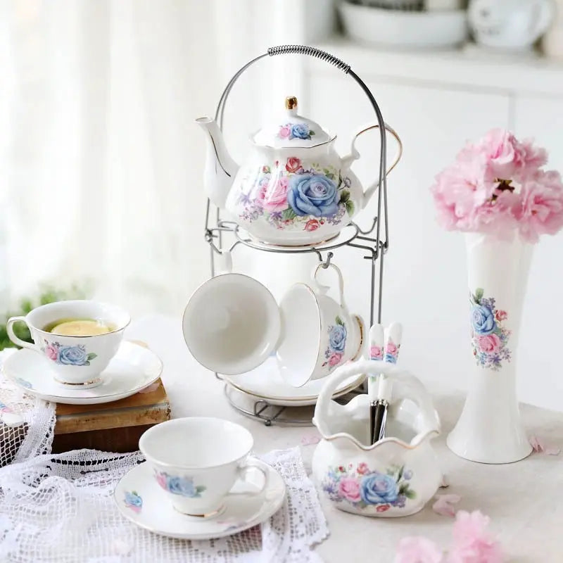 service-a-the-anglais-blanc-rose-et-bleu-en-porcelaine