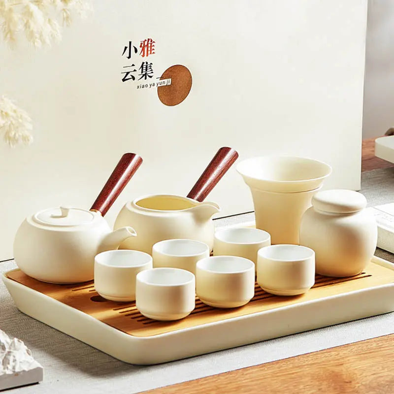 Service à thé Chinois Blanc en Céramique — Collection Signature