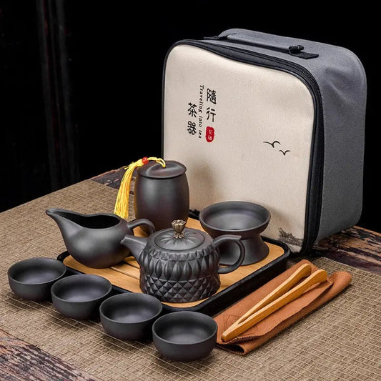 service-a-the-chinois-noir-en-argile