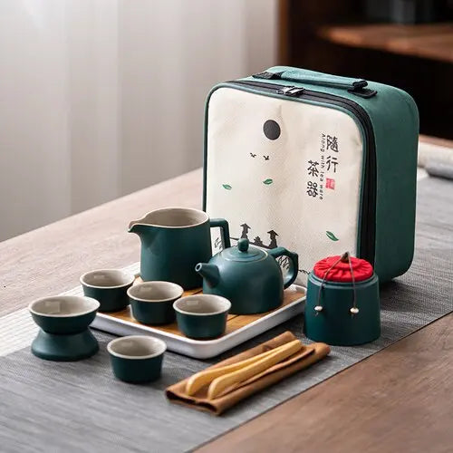 service-a-the-japonais-transportable-en-ceramique