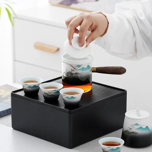 service-a-the-japonais-transportable-en-ceramique-motifs-montagnes