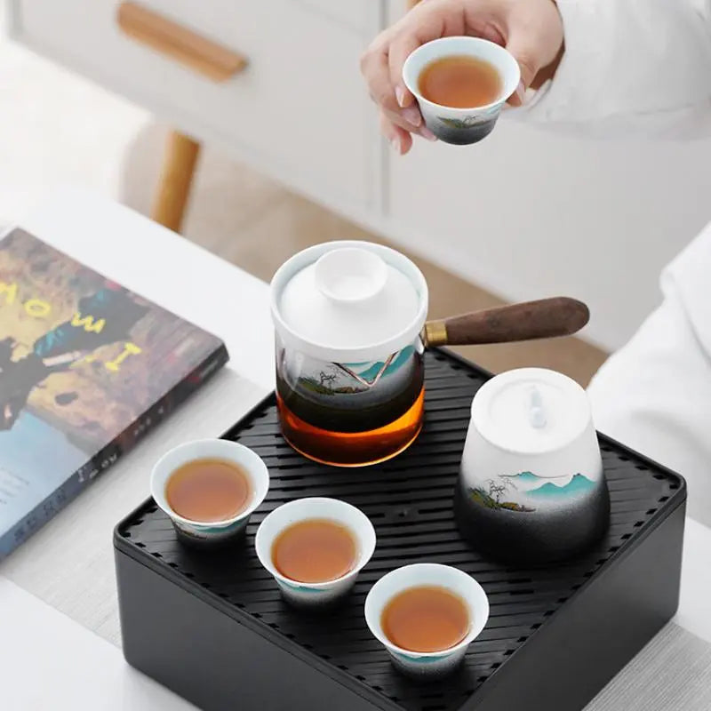 Service à thé japonais en céramique – Motifs montagnes, portable