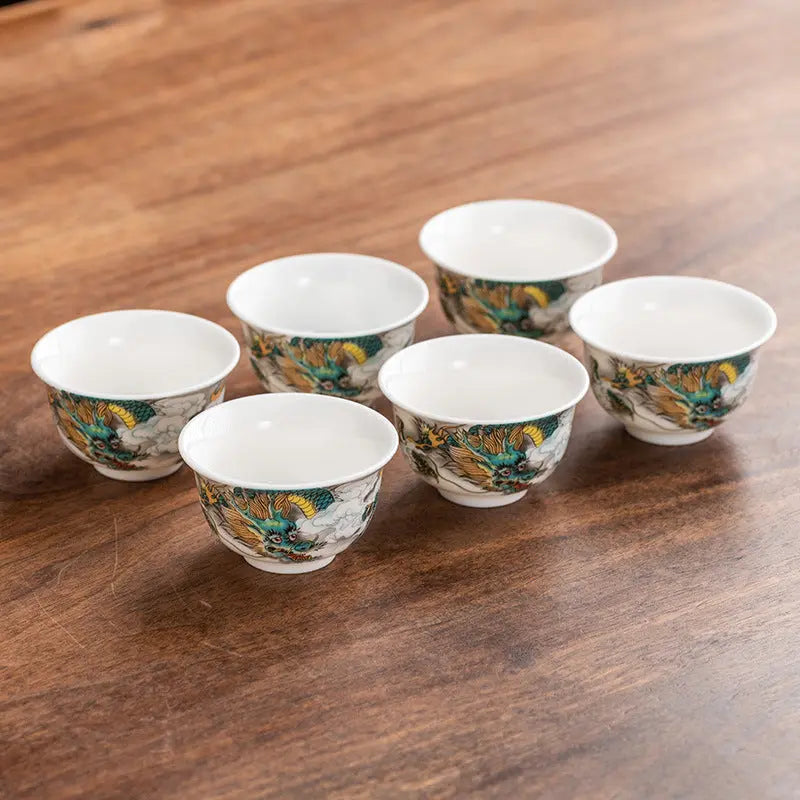 Tasse à Thé Dragon en Porcelaine Chinoise – 50 ml