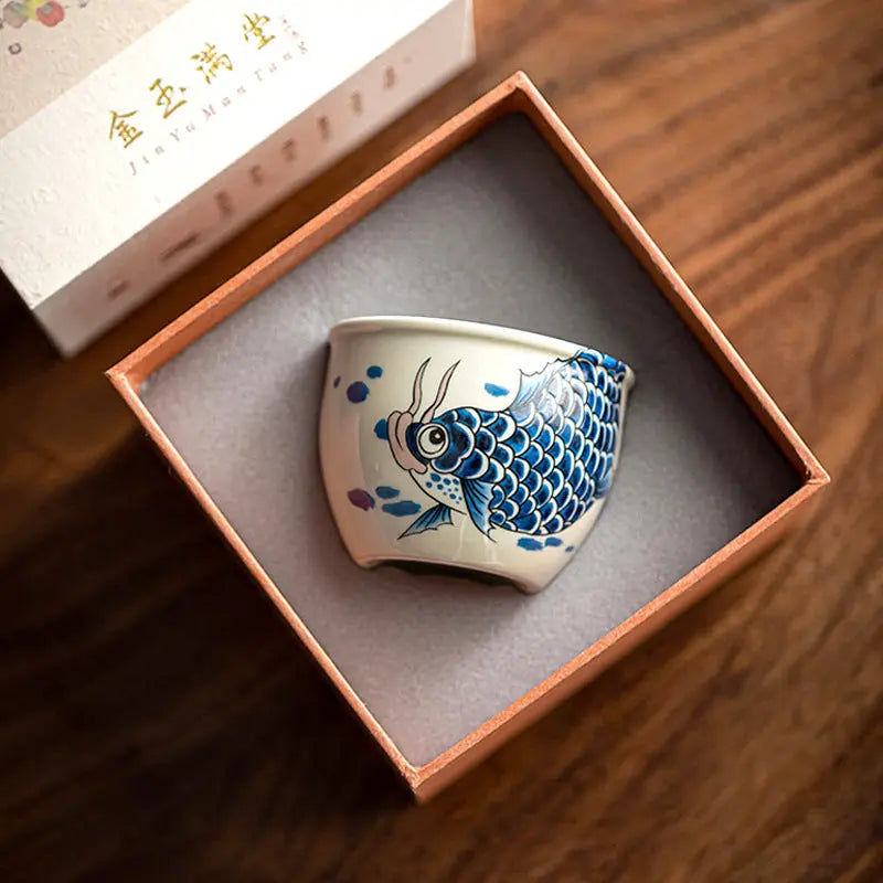 Carpe Atelier Tasse à Thé en Porcelaine – Motif Carpe – 120 ml