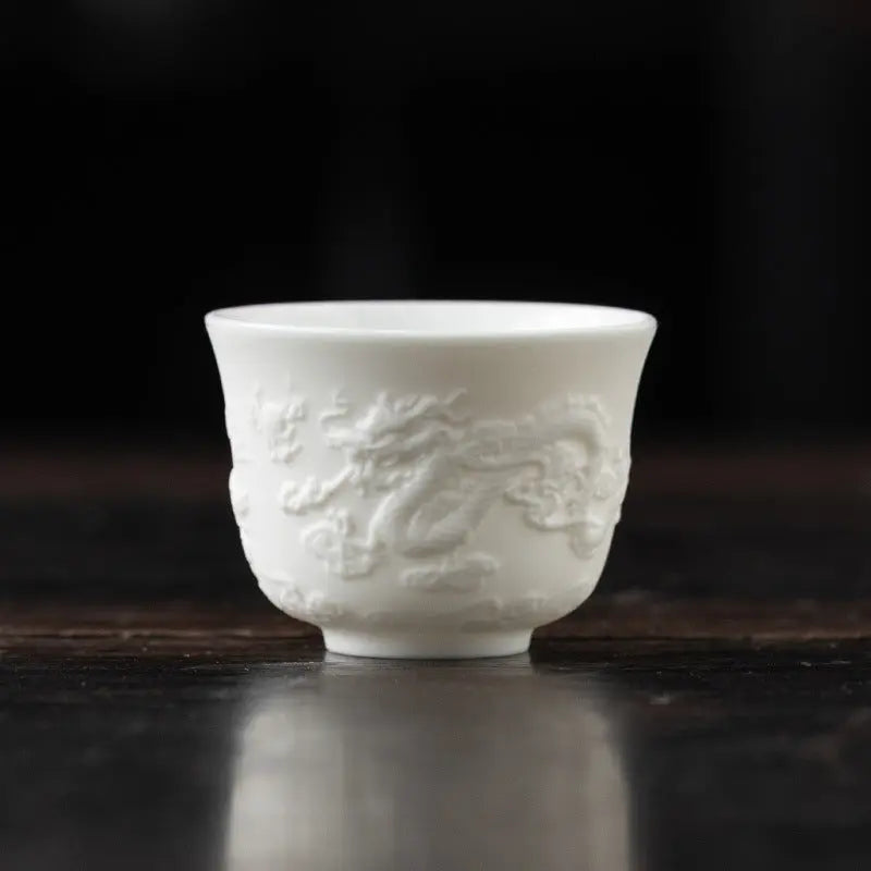 Tasse à thé en céramique blanche – design épuré, 50 ml