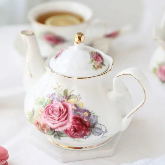 theiere-anglaise-blanche-avec-fleurs-en-porcelaine-500ml
