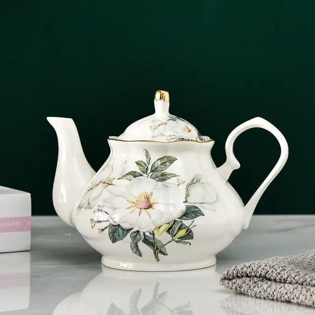 theiere-anglaise-en-porcelaine-4