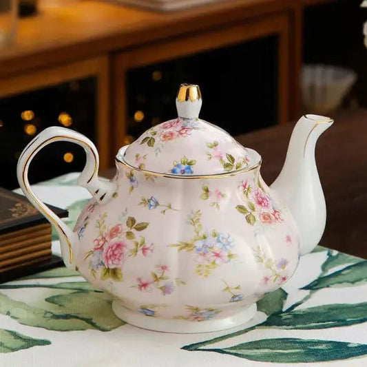 theiere-anglaise-en-porcelaine-9