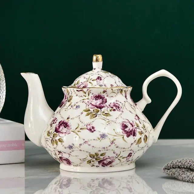 theiere-anglaise-en-porcelaine-7