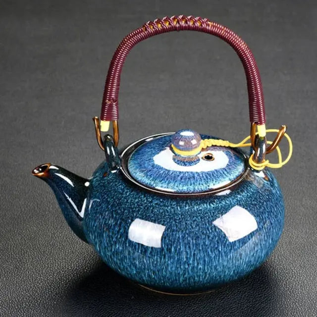 Théière Chinoise en Porcelaine Exquise – Collection Prestige, Ronde, 700 ml