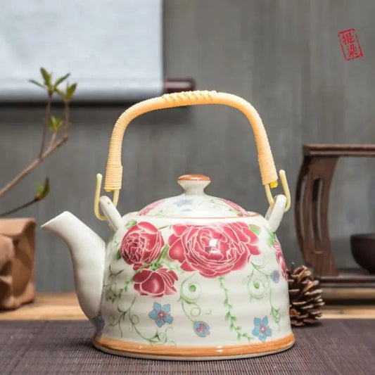 theiere-chinoise-en-porcelaine-roses-900ml