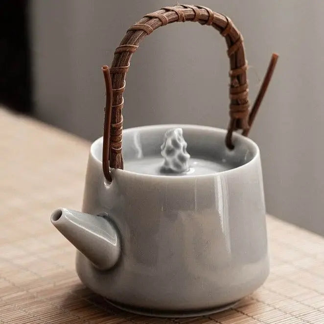 theiere-japonaise-haute-en-porcelaine-grise-200ml