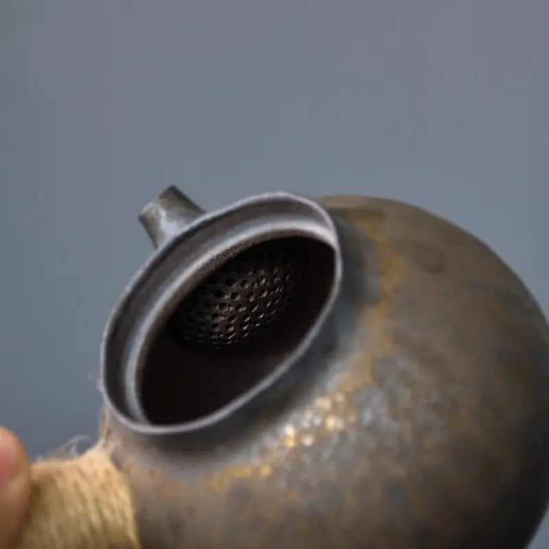 Kyusu Atelier – Théière Japonaise en Céramique Ancienne 200 ml