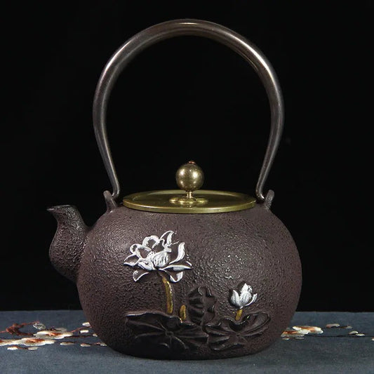 theiere-japonaise-en-fonte-bergamote