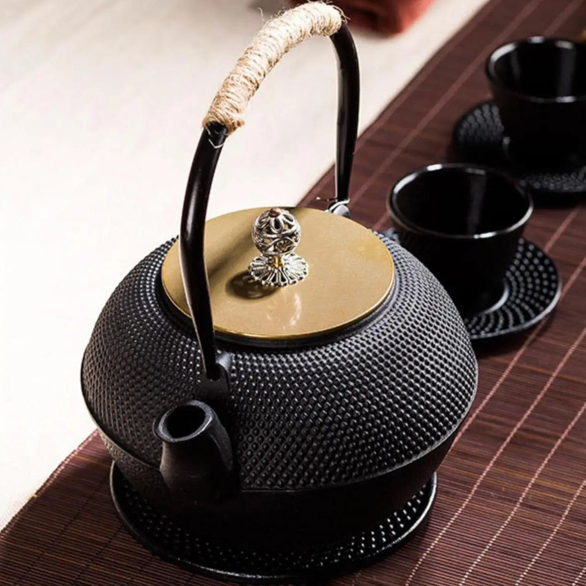 Théière Empereur Japonaise en Fonte 1.2L