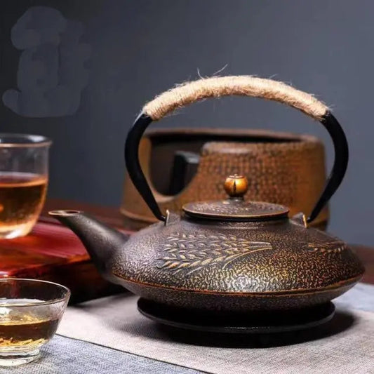 theiere-japonaise-en-fonte-1