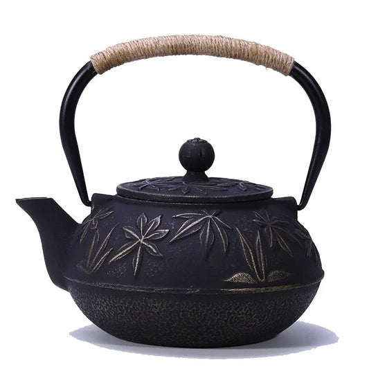 theiere-japonaise-en-fonte-noire-motifs-feuilles-900ml