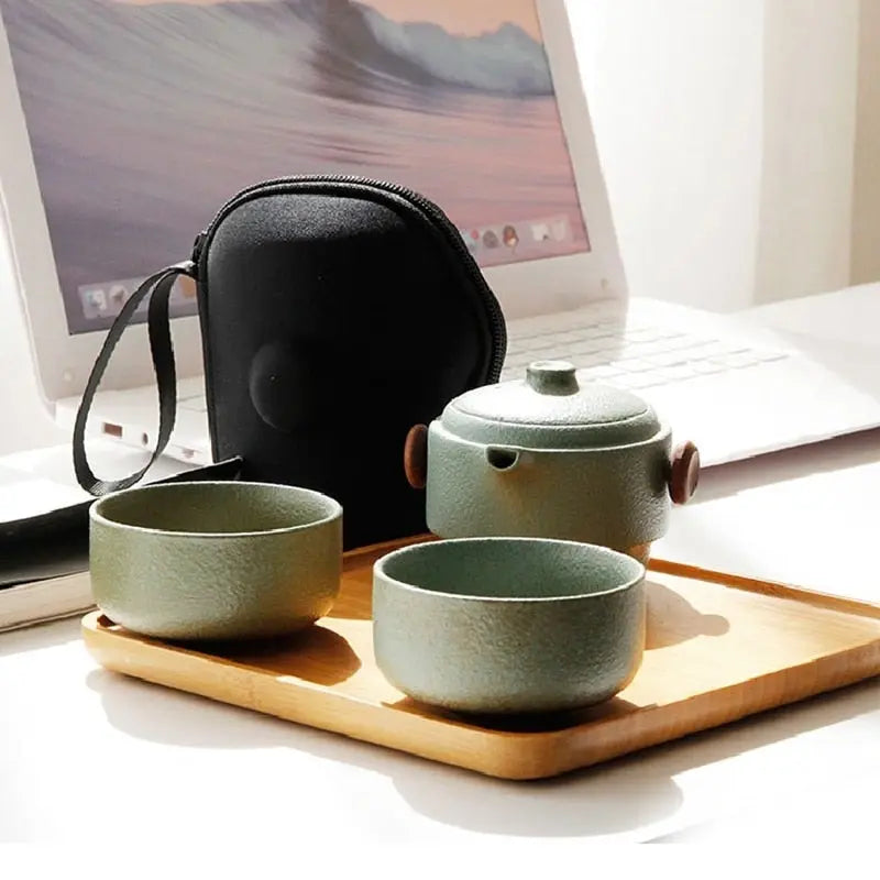 Théière Portable Japonaise en Céramique 180 ml – Édition Signature